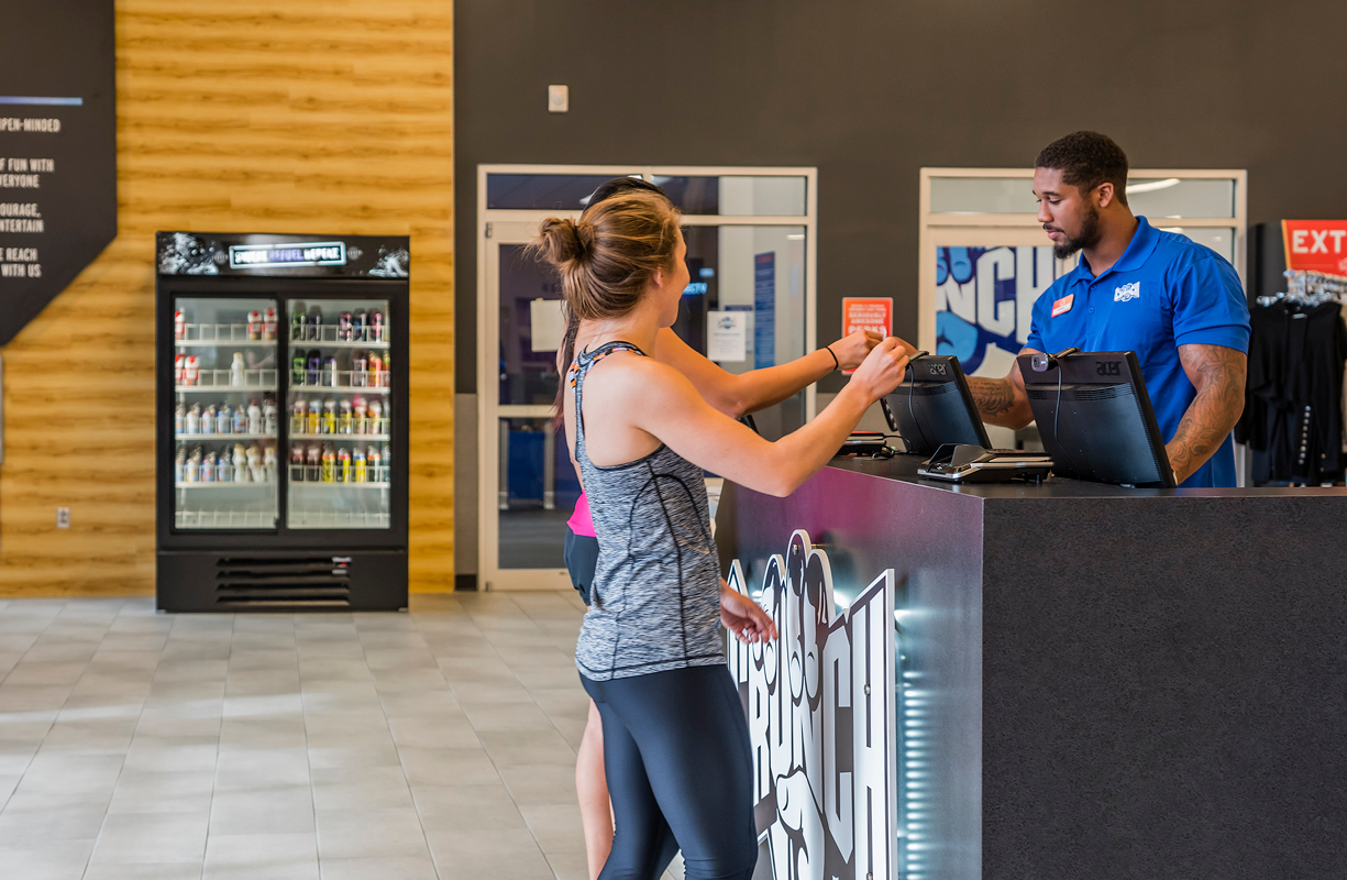 Training area at Crunch Fitness