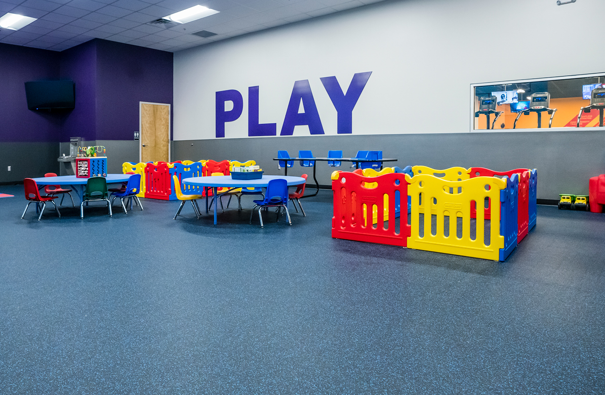 Crunch Fitness London interior