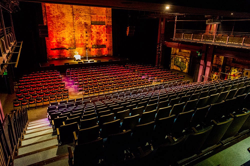 Eddie Izzard Live